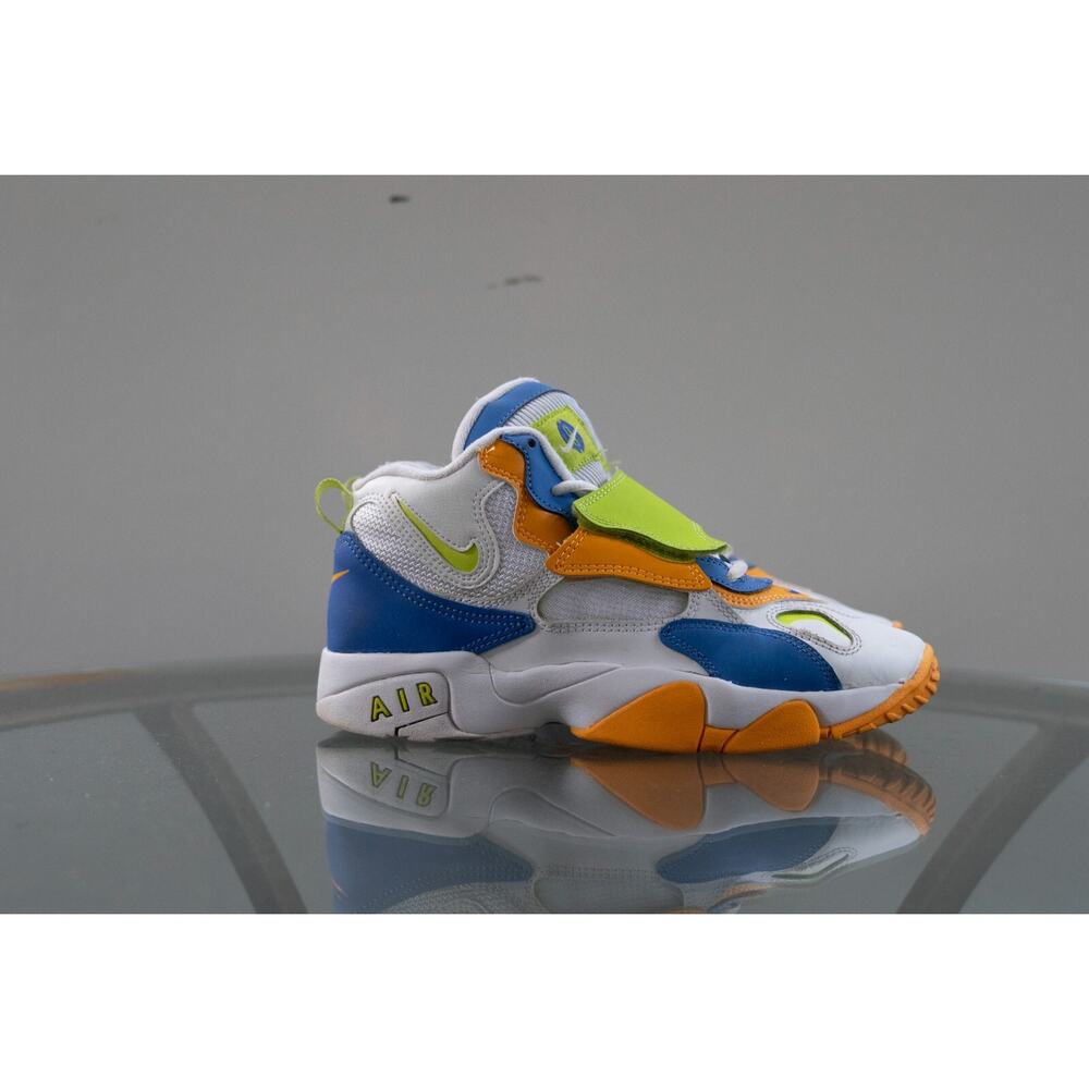 Nike Air Speed Turf “Atomic Green” Performance Sneakers DR9869-100 Youth Size 6Y
